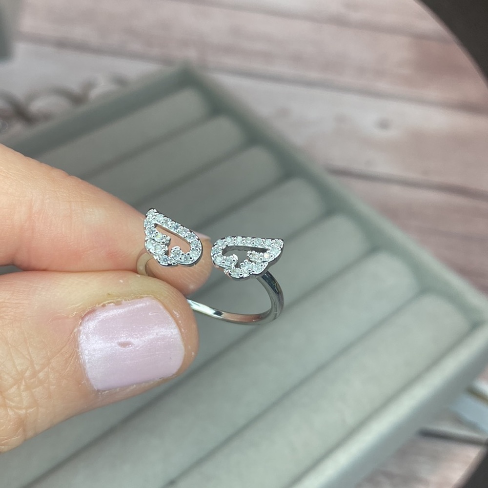 New Dainty Angel Wings Adjustable Ring Pavé - Picture 7 of 7